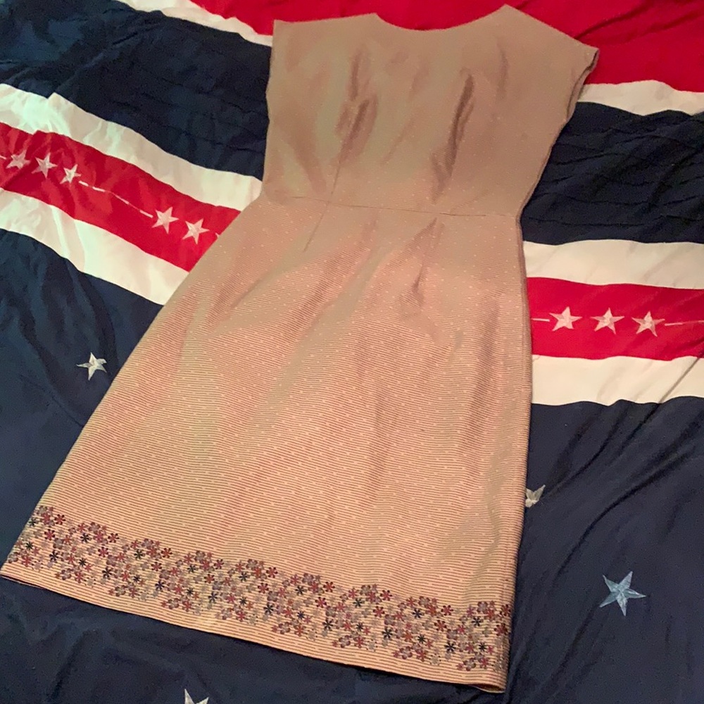 Cute brown dress with flowers, worn once!